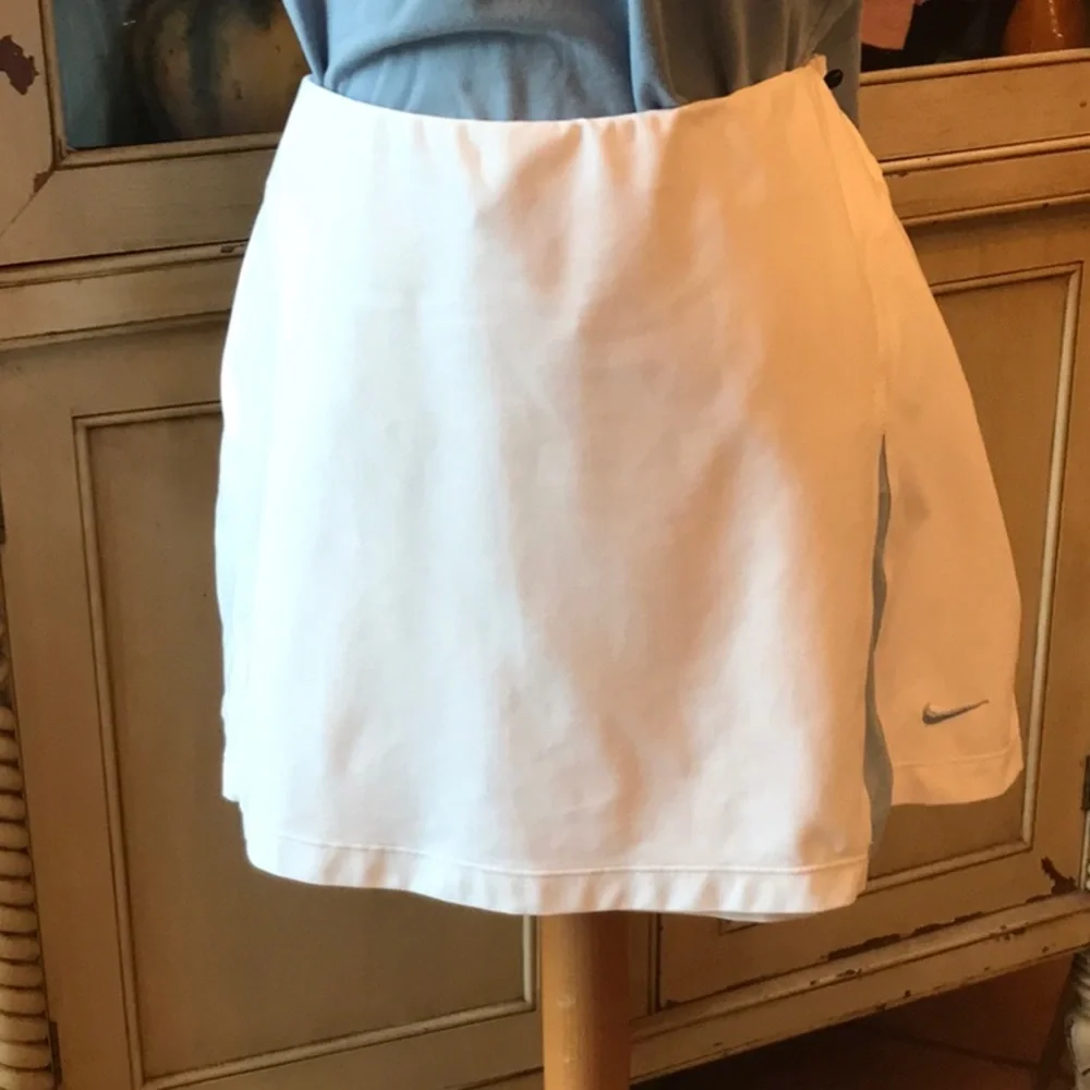 Nike tennis skirt